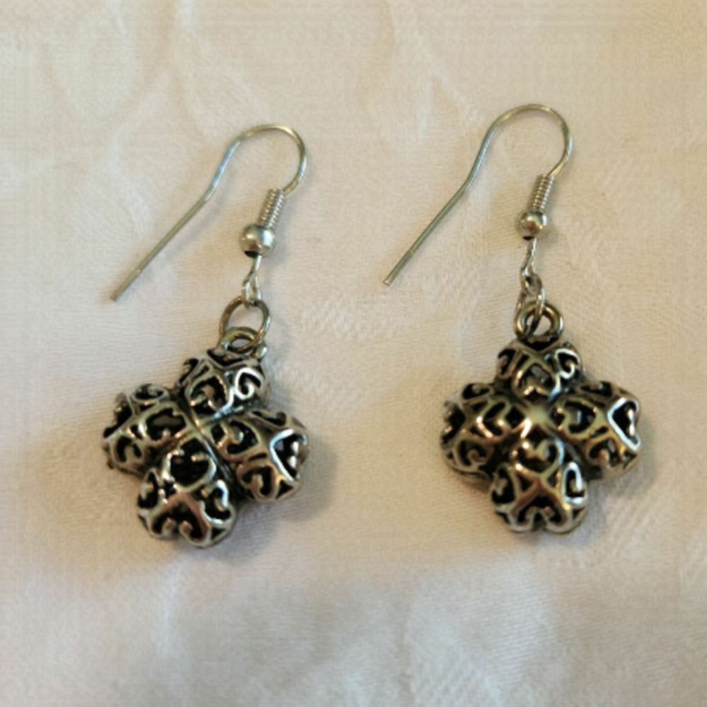 Vintage Silver Clover Hearts Earrings
